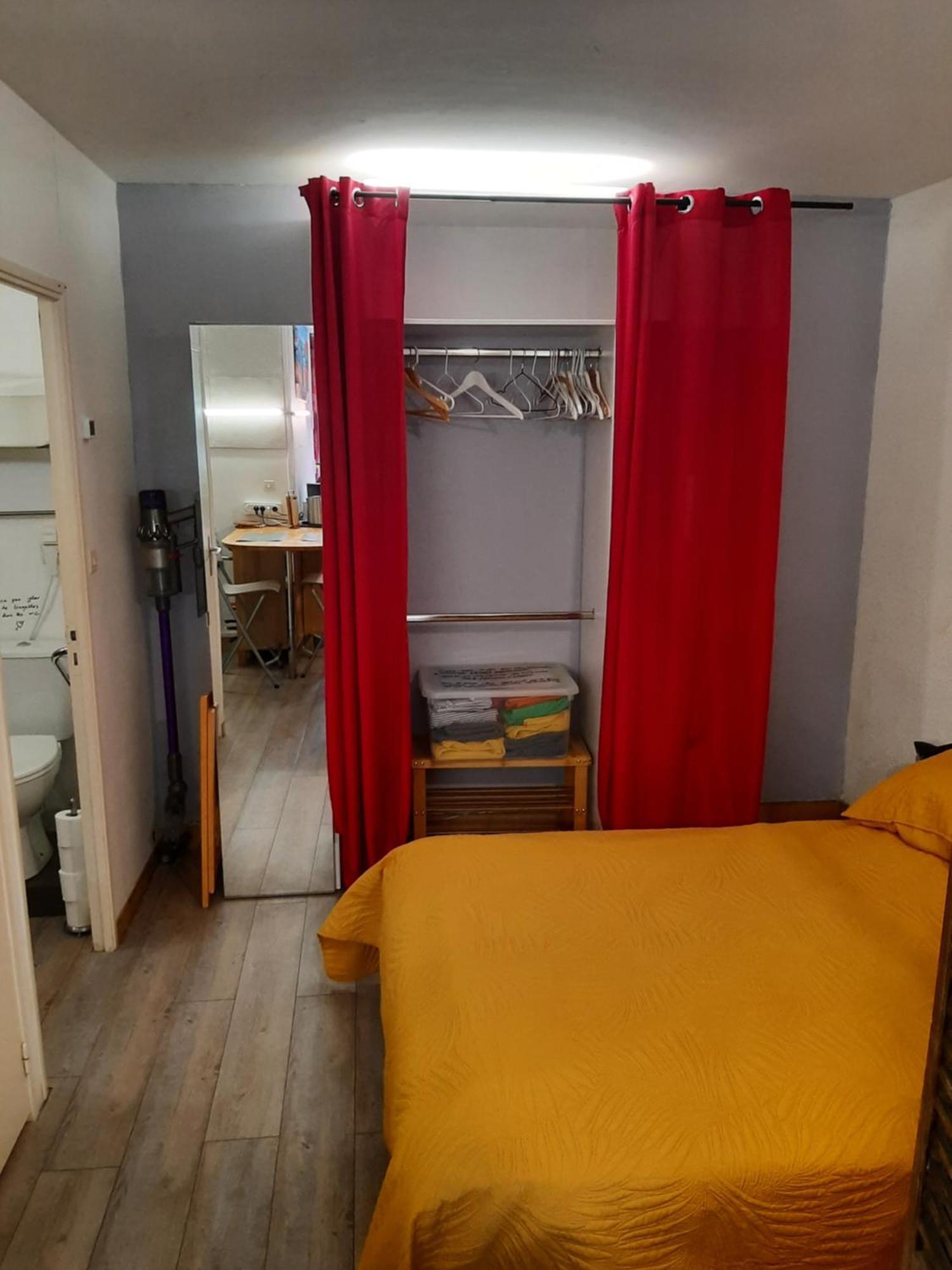 Duplex14H 1Er Etage Jardinet 1 Parking Ou Studio14B Rdc Terrasse Sans Parking ลาโรแชล ภายนอก รูปภาพ