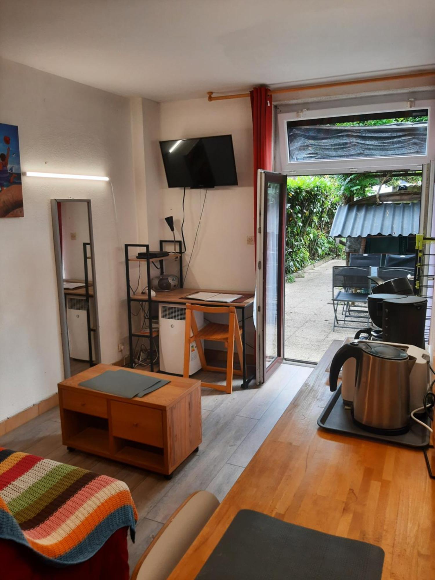Duplex14H 1Er Etage Jardinet 1 Parking Ou Studio14B Rdc Terrasse Sans Parking ลาโรแชล ภายนอก รูปภาพ